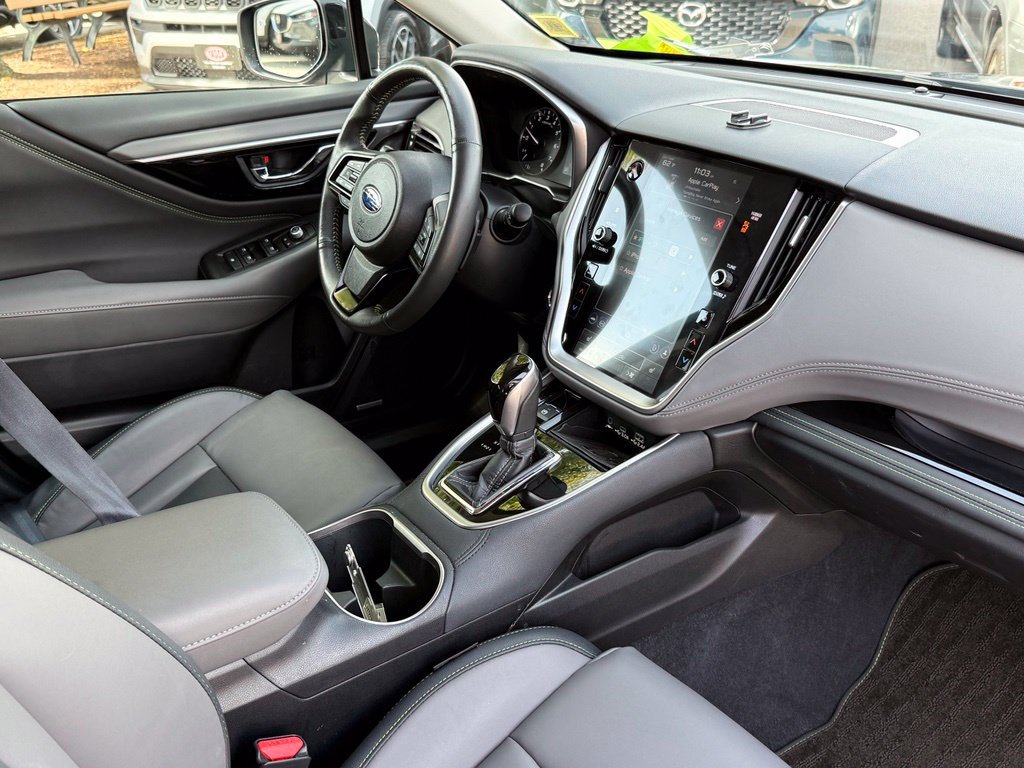 Certified 2025 Subaru Outback Onyx Edition AWD/4WD image 29