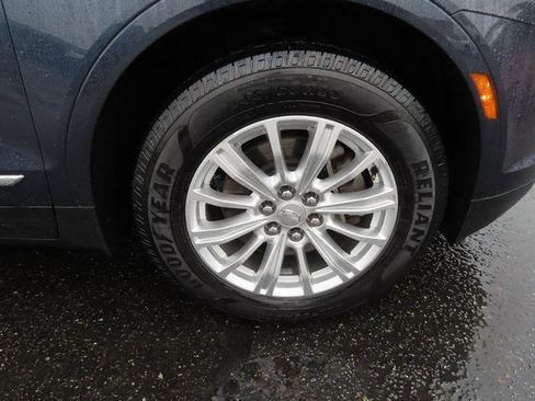 Used 2019 Cadillac XT5 FWD image 9