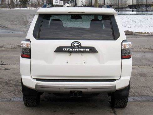 Used 2015 Toyota 4Runner Trail Premium image 14