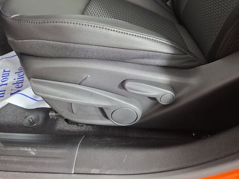 New 2026 Jeep Compass Latitude image 13