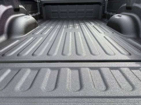 Used 2024 RAM 2500 Tradesman w/ Chrome Appearance Group RWD image 36