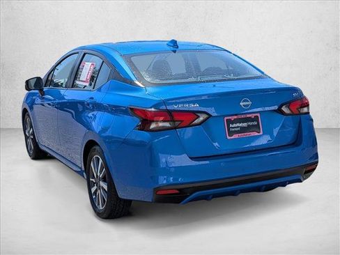 Used 2023 Nissan Versa SV FWD image 8