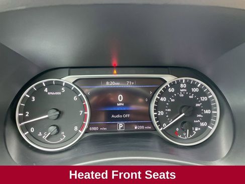 Used 2024 Nissan Sentra SV w/ SV Premium Package image 27