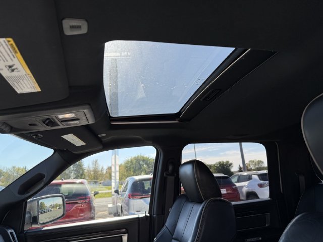 Used 2017 RAM 1500 Limited AWD/4WD image 18
