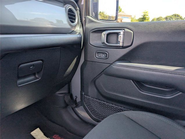 Used 2020 Jeep Wrangler Unlimited Sahara AWD/4WD image 72