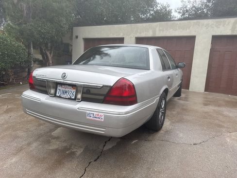 Used 2008 Mercury Grand Marquis LS image 7