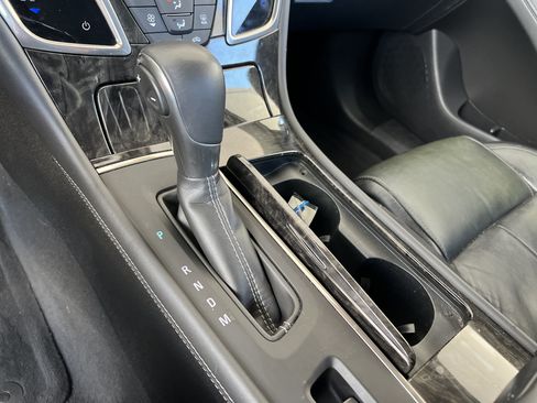 Used 2014 Buick LaCrosse Leather FWD image 26