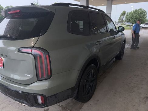 Used 2025 Kia Telluride EX X-Line AWD/4WD image 4