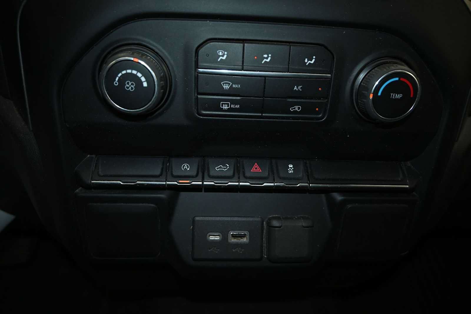 Used 2022 Chevrolet Silverado 1500 Custom AWD/4WD image 14