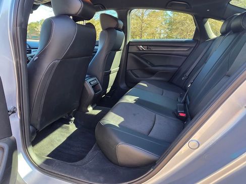 Used 2022 Honda Accord Sport image 27