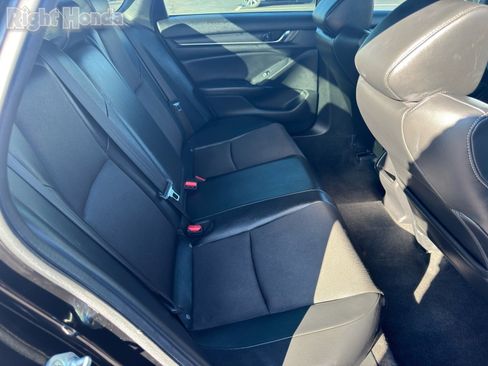 Used 2022 Honda Accord Sport image 13