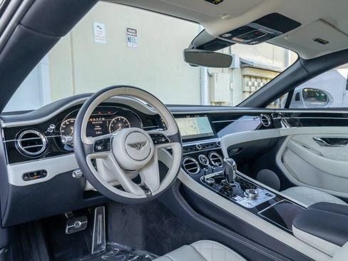 Used 2020 Bentley Continental GT AWD/4WD image 15