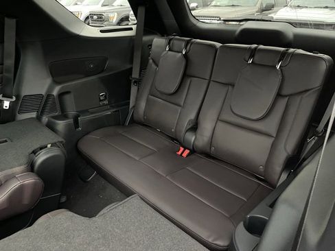 New 2026 Ford Explorer Platinum w/ LUX Leather Package image 19