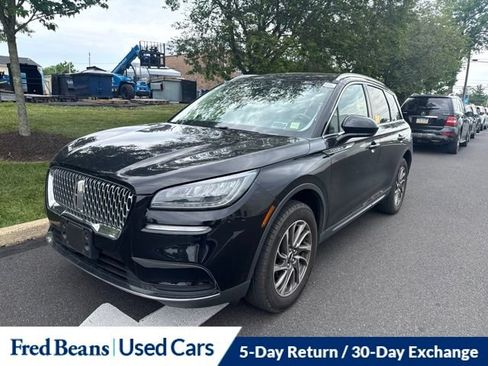 Used 2022 Lincoln Corsair AWD w/ Equipment Group 101A image 3