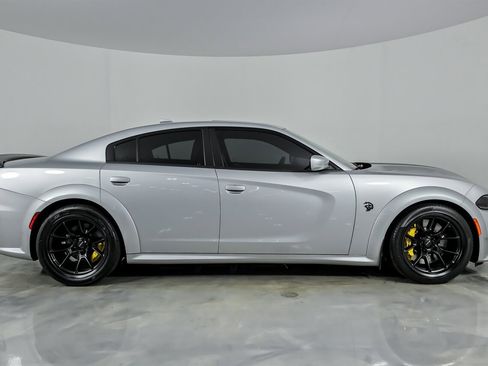 Used 2022 Dodge Charger SRT Hellcat RWD image 14