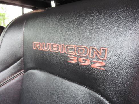 Used 2023 Jeep Wrangler Unlimited Rubicon 392 AWD/4WD image 29