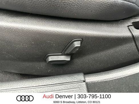 Used 2013 Mercedes-Benz C 300 4MATIC Sedan image 12