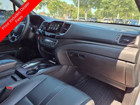 Used 2022 Honda Pilot TrailSport image 10