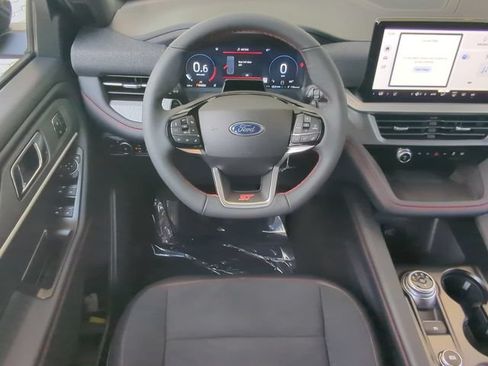 New 2026 Ford Explorer ST AWD/4WD image 18