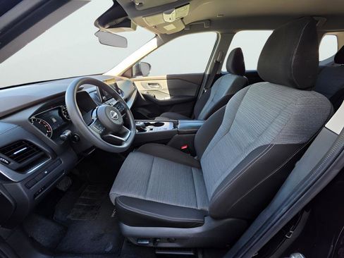 Certified 2023 Nissan Rogue SV FWD image 26