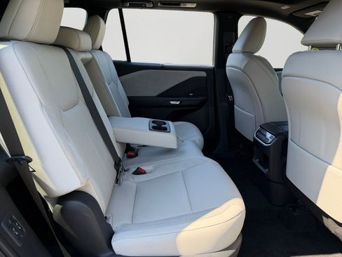 Certified 2026 Lexus TX 350 AWD w/ Technology Package image 10