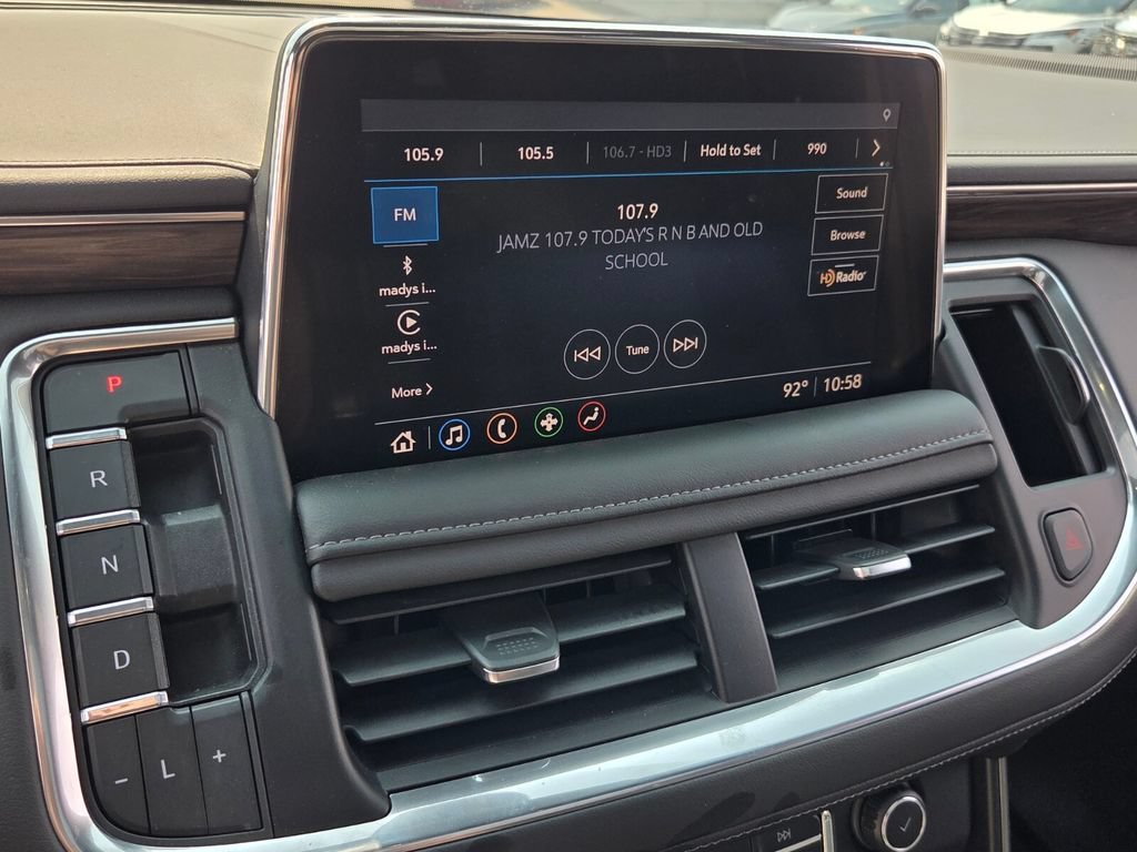 Certified 2021 Chevrolet Tahoe Z71 w/ Luxury Package AWD/4WD image 21