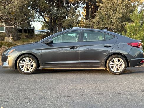 Used 2020 Hyundai Elantra SEL w/ Cargo Package (C1) FWD image 8
