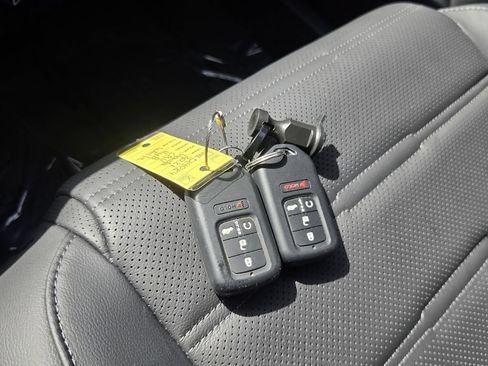 Used 2021 Honda CR-V EX-L image 19