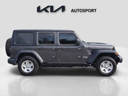Used 2020 Jeep Wrangler Unlimited Sport image 7