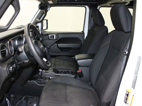 Used 2022 Jeep Wrangler Unlimited Sport image 10