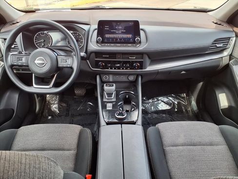 Used 2023 Nissan Rogue SV AWD/4WD image 14