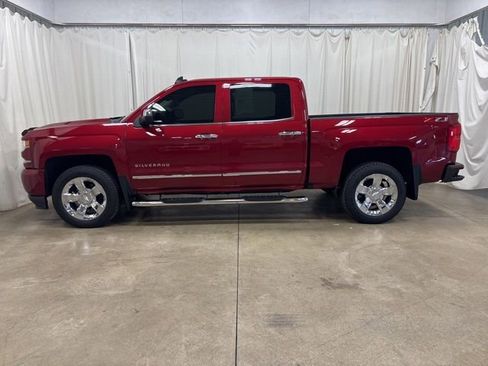 Used 2018 Chevrolet Silverado 1500 LTZ Z71 w/ LTZ Plus Package AWD/4WD image 6