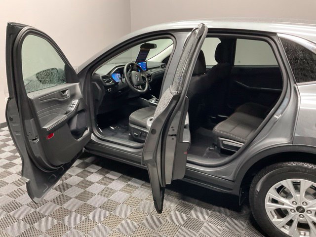 Used 2023 Ford Escape Active w/ Cold Weather Package FWD image 13
