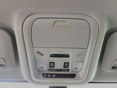 Used 2023 GMC Acadia SLE w/ Driver Convenience Package image 19