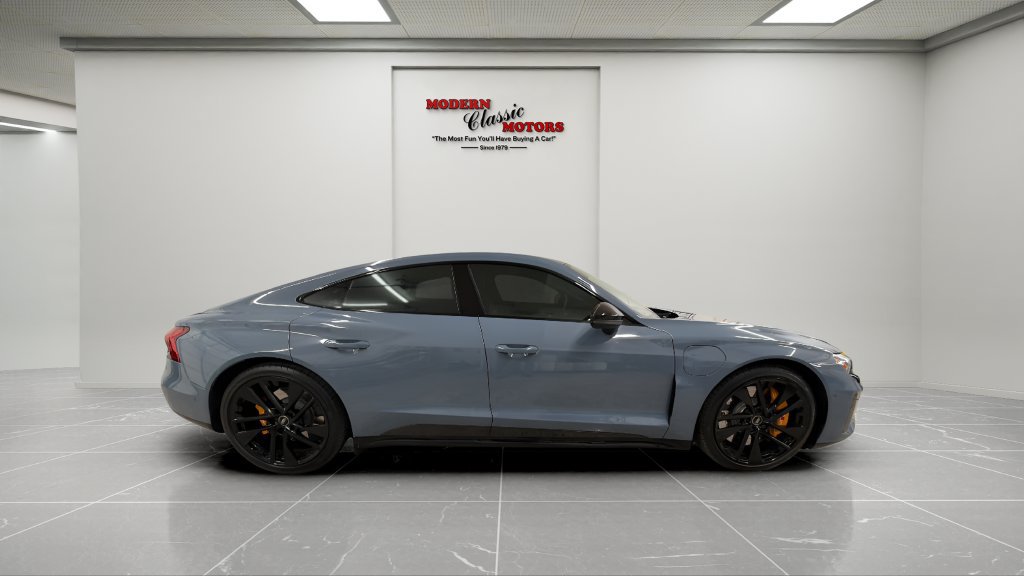 Used 2022 Audi RS e-tron GT w/ Carbon Performance Package AWD/4WD image 6