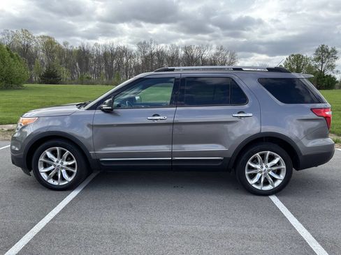 Used 2014 Ford Explorer XLT w/ Equipment Group 202A image 1