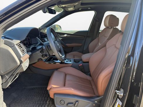 Used 2025 Audi Q5 2.0T Premium Plus w/ Premium Plus Package image 9