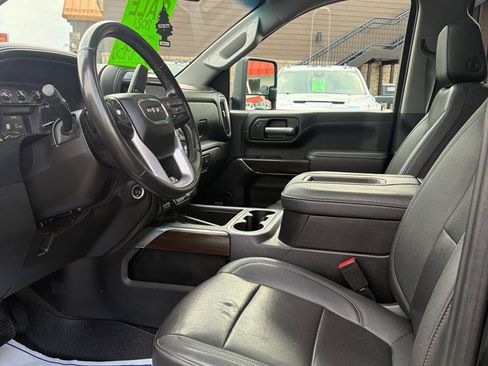 Used 2021 GMC Sierra 2500 SLT w/ SLT Preferred Package AWD/4WD image 8