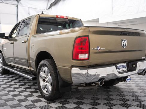 Used 2015 RAM 1500 Lone Star RWD image 7