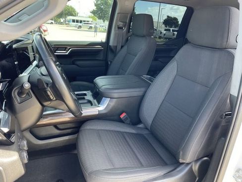 Used 2023 Chevrolet Silverado 1500 RST w/ Redline Edition AWD/4WD image 25