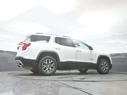 Used 2023 GMC Acadia SLT image 24