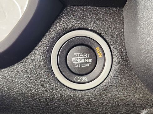 Used 2023 RAM 2500 Tradesman image 22