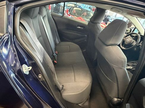 Used 2021 Toyota Corolla LE FWD image 24