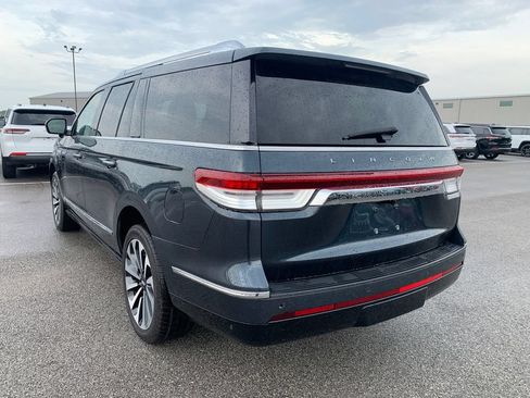 Used 2022 Lincoln Navigator L Reserve AWD/4WD image 5