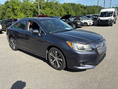 Used 2015 Subaru Legacy 2.5i Limited AWD/4WD image 7