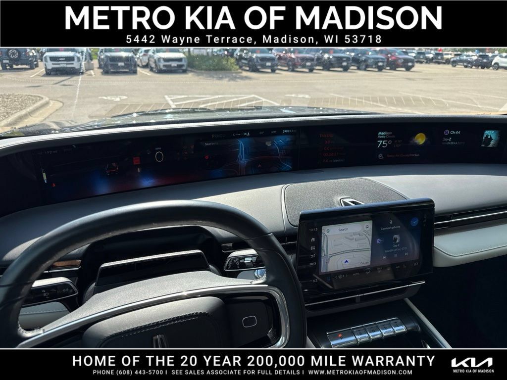 Used 2024 Lincoln Nautilus Premier w/ Equipment Group 102A AWD/4WD image 18