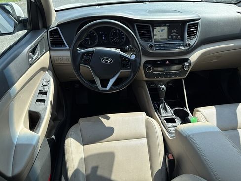 Used 2017 Hyundai Tucson Limited FWD image 8