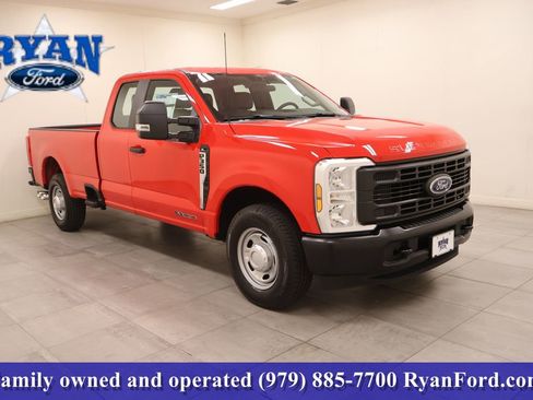 New 2026 Ford F350 XL w/ XL Chrome Package RWD image 7