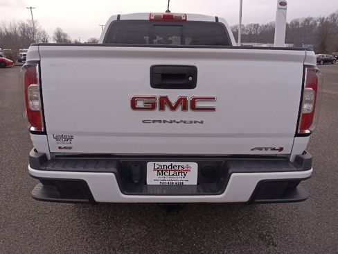 Used 2022 GMC Canyon AT4 w/ Trailering Package image 4