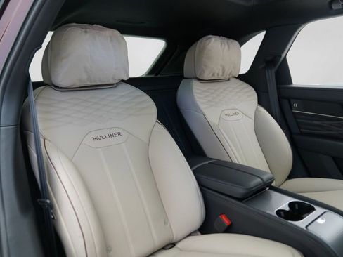 New 2026 Bentley Bentayga Extended Wheelbase AWD/4WD image 35